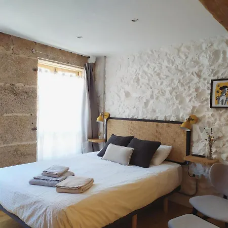 Apartamento Ciudad Vieja. Casas Do Remo Estribor Apartment *